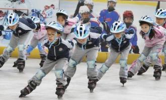 兩年內北京石景山各校都有冰雪“專業隊”