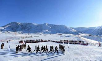 中國(guó)日?qǐng)?bào)網(wǎng)評(píng)：推動(dòng)冰雪運(yùn)動(dòng)發(fā)展，積極建設(shè)體育強(qiáng)國(guó)
