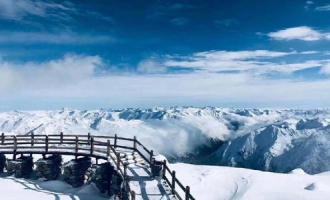 從“冷”資源變身“熱”產業 冰雪旅游成為冰雪經濟核心引擎