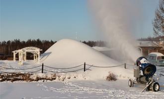 精心打造“冰雪歡樂季” 讓“冷”資源變成“熱”產業