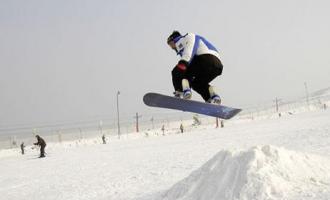 山東淄博寶山滑雪場