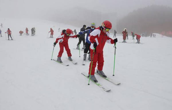 央視網評：把我國冰雪運動搞上去 3