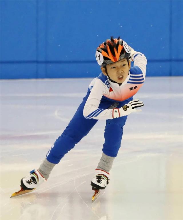 河北省第二屆冰雪運動會預選賽西部賽區速度滑冰比賽在滄舉行2