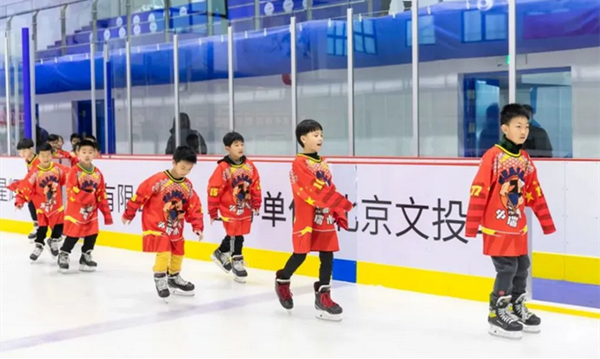 煙臺市首屆中小學冰球校際聯賽 2