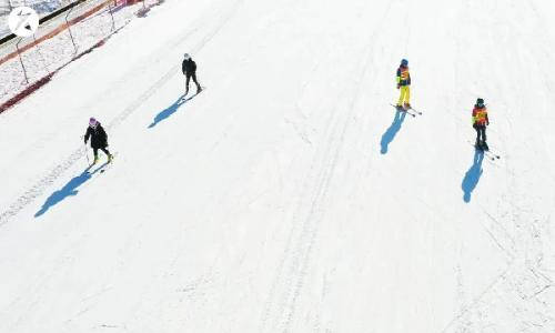 室外滑雪場
