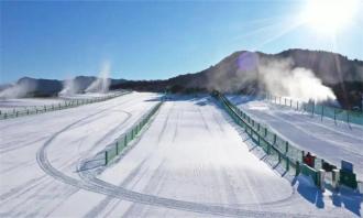 三點(diǎn)告訴您為什么要選專業(yè)的滑雪場(chǎng)建設(shè)公司